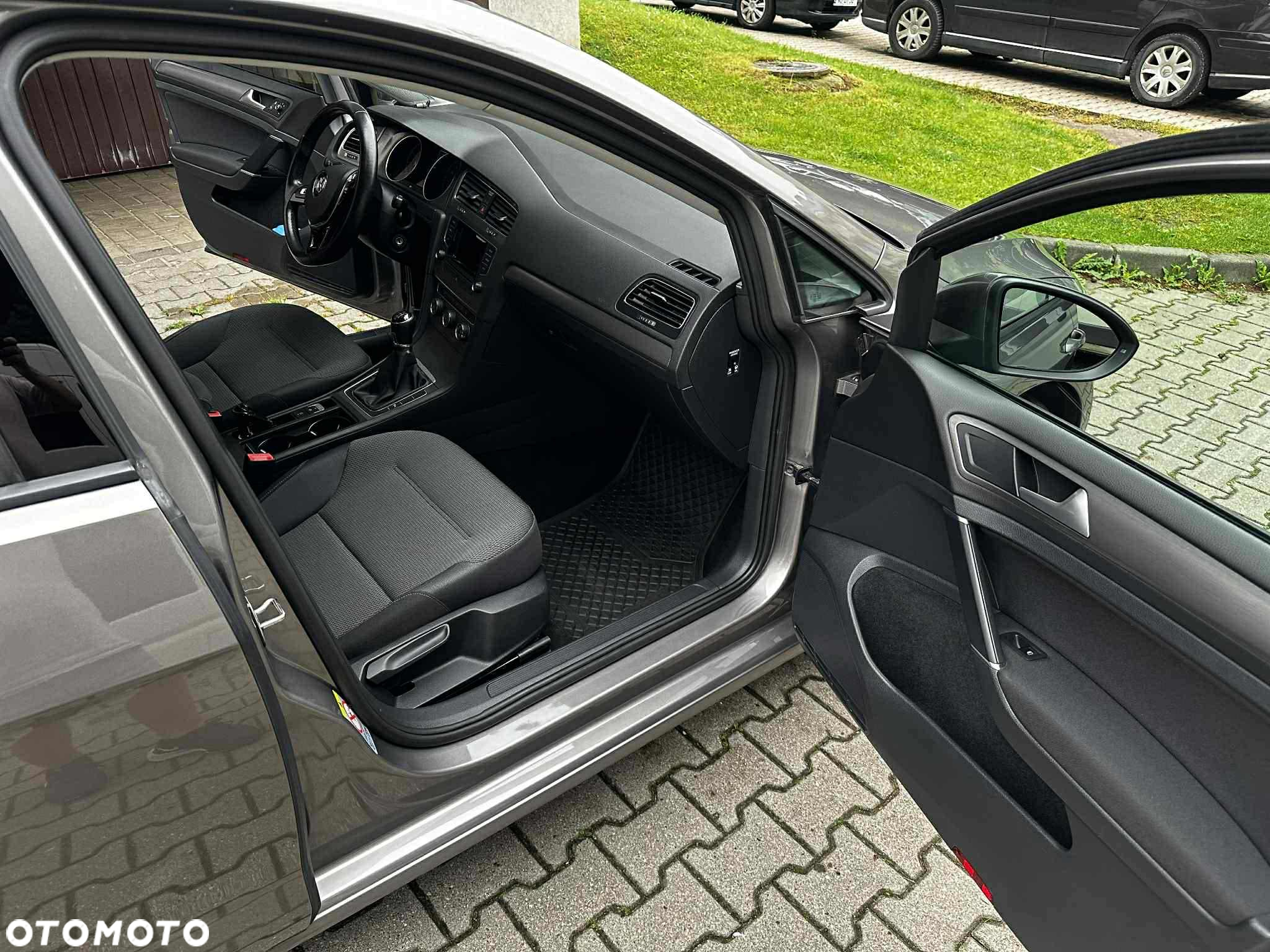 Volkswagen Golf VII 1.2 TSI BMT Trendline - 8