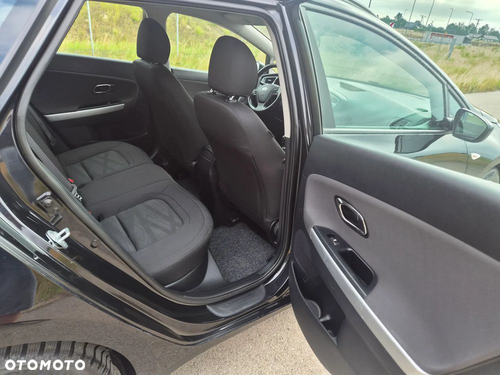 Kia Ceed 1.6 GDI Vision - 13