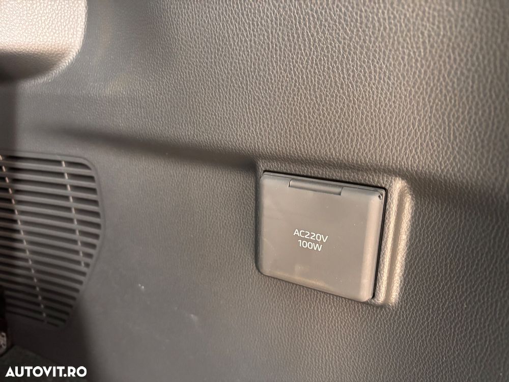 Toyota Land Cruiser 250 2.8l D-4D 204 CP MHEV A/T 7 locuri Luxury - 16