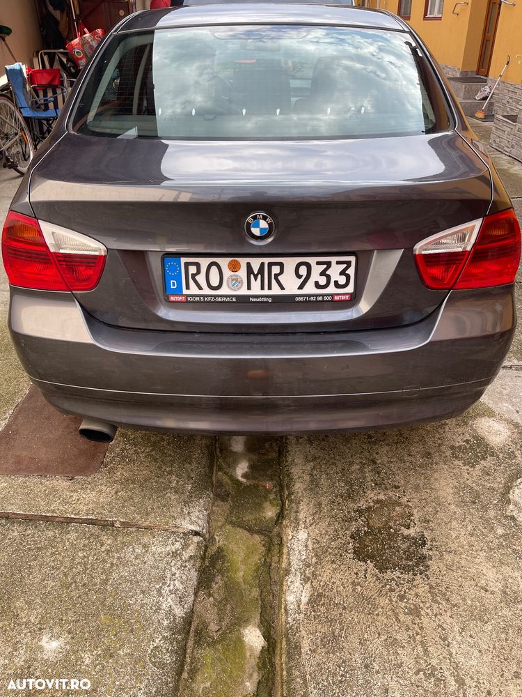BMW Seria 3 - 8