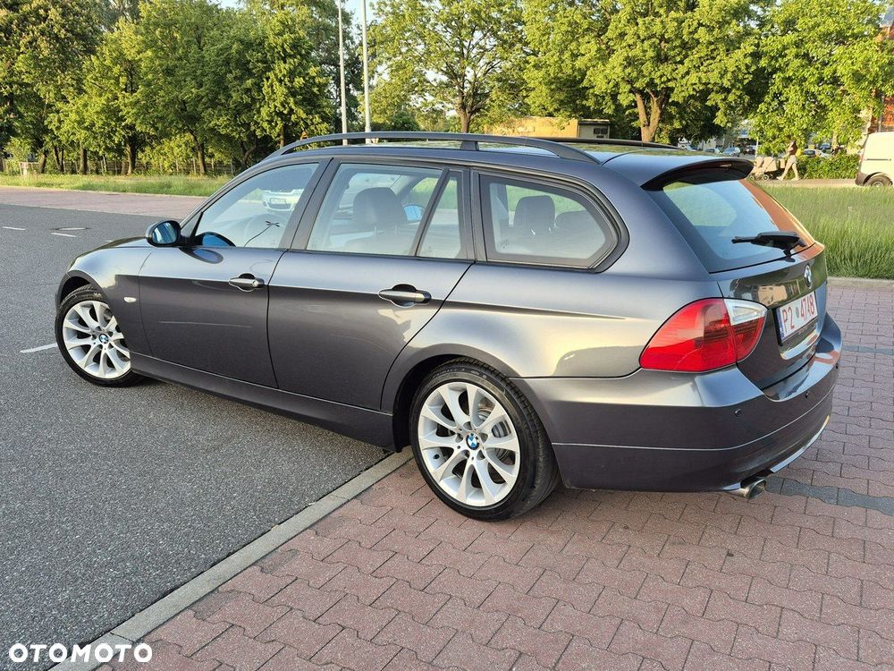 BMW Seria 3 320d - 9