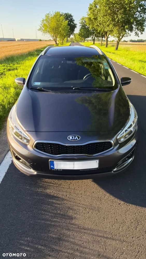 Kia Ceed - 7