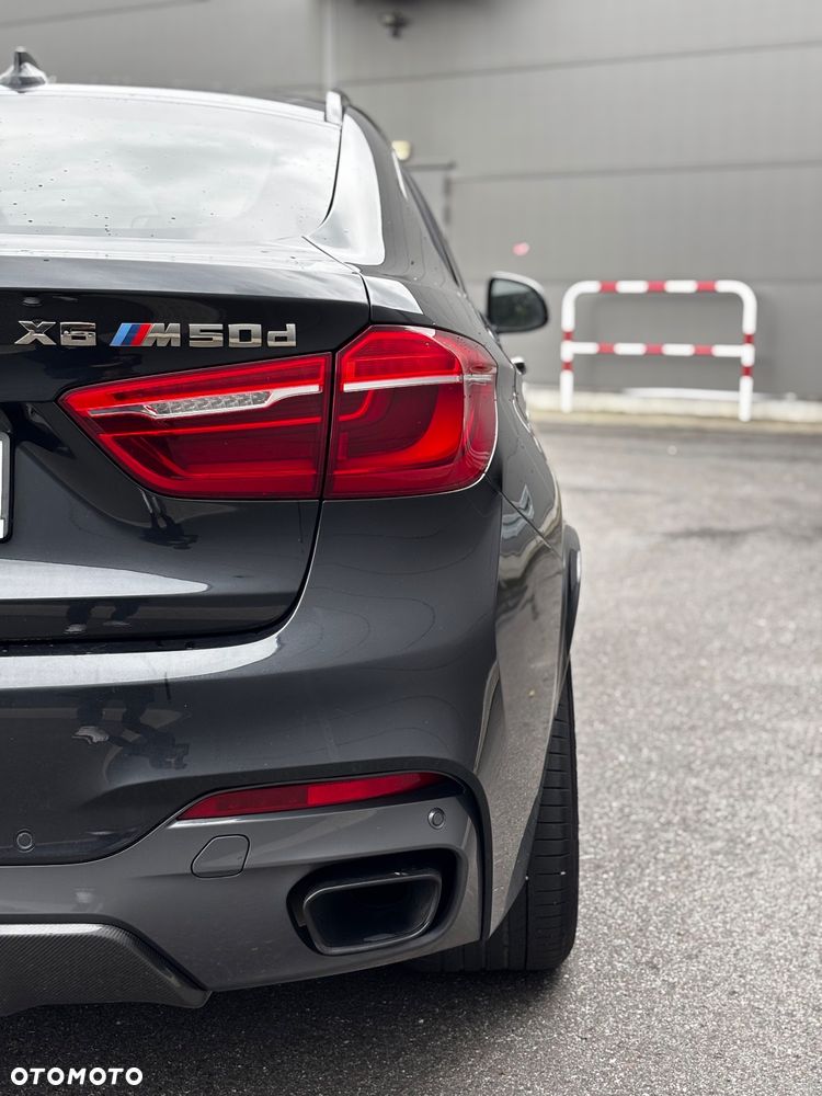 BMW X6 M50d - 10