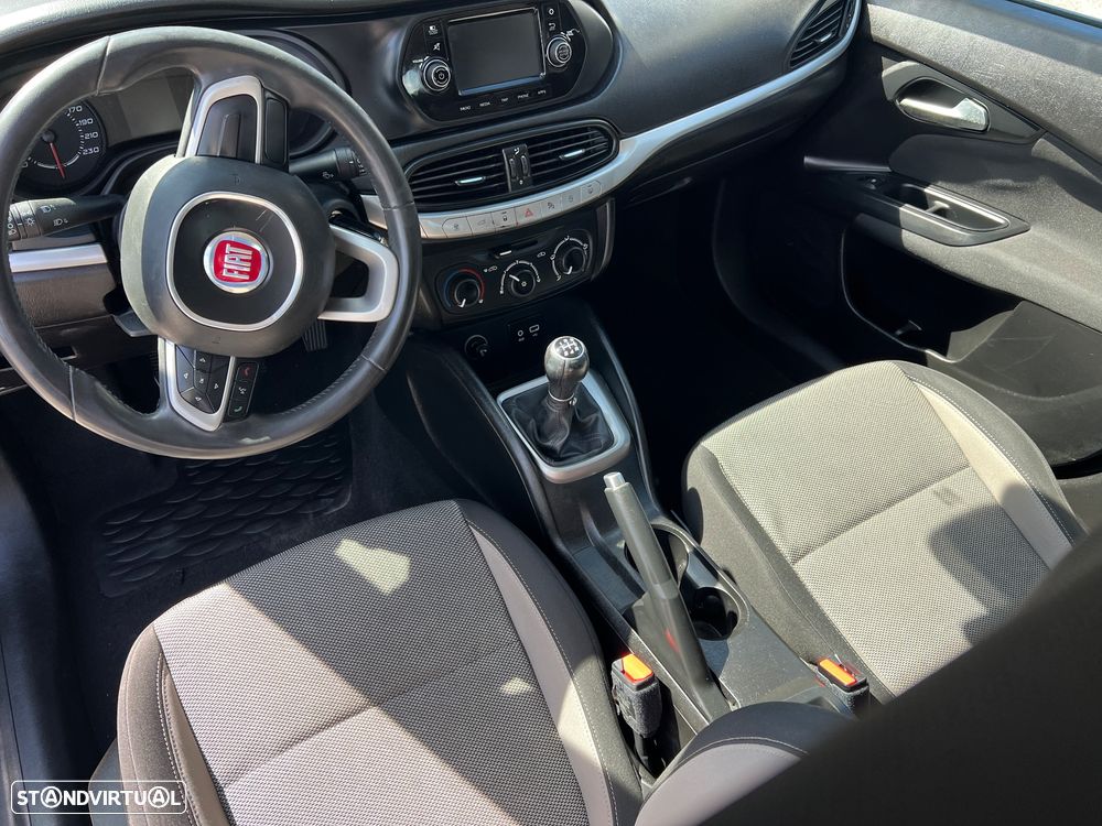 Fiat Tipo 1.3 M-Jet Lounge - 32