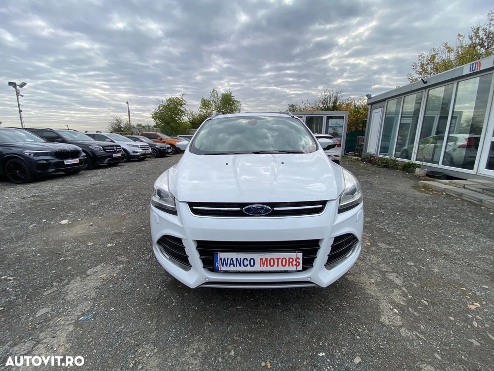 Ford Kuga 2.0 TDCi Powershift 4WD Titanium - 2