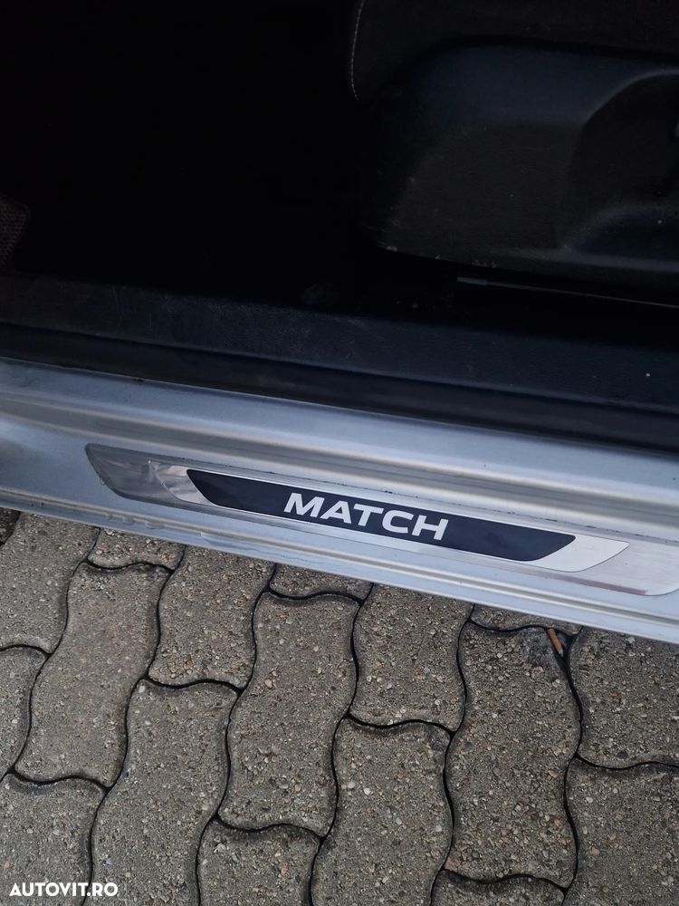 Volkswagen Golf 1.6 TDI DPF BlueMotion Technology Highline - 7