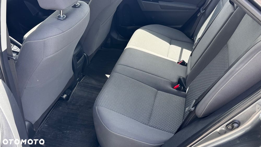 Toyota Corolla 1.6 Premium - 13