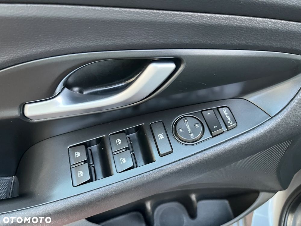 Hyundai i30 1.0 T-GDI Modern - 16