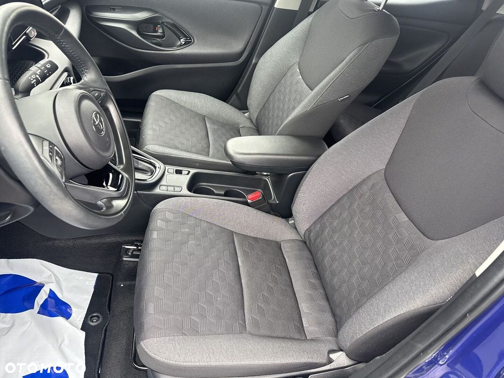 Toyota Yaris Hybrid 1.5 Style - 14
