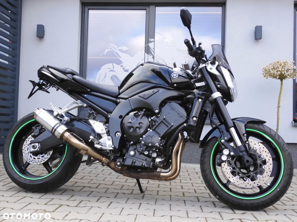 Yamaha FZ - 16