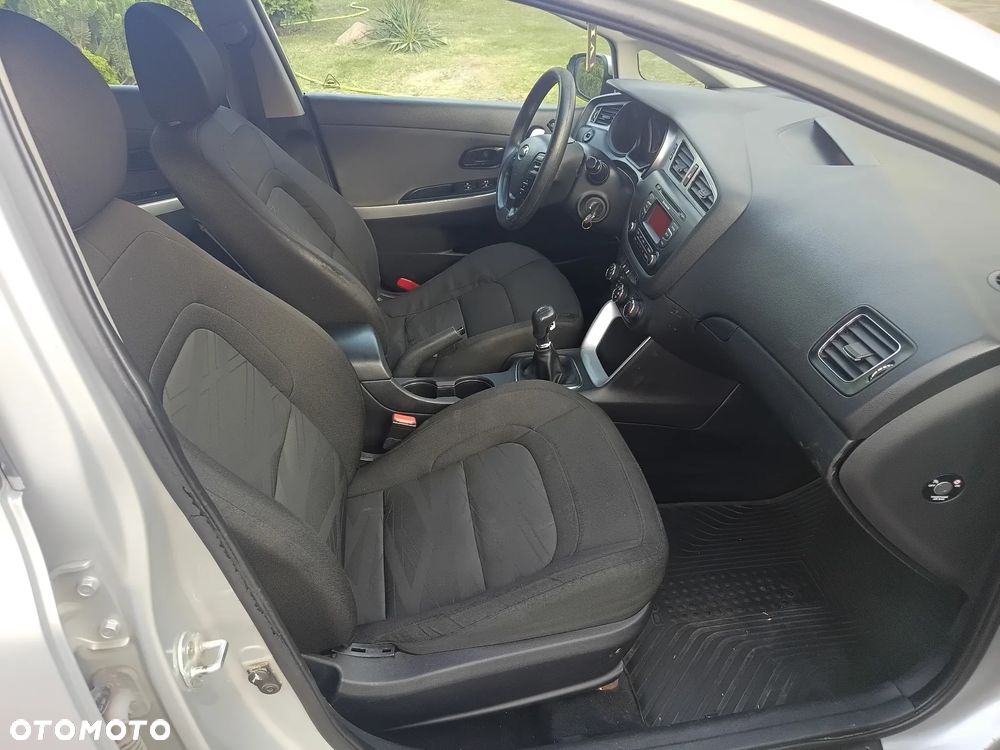 Kia Ceed 1.6 CRDi M - 30