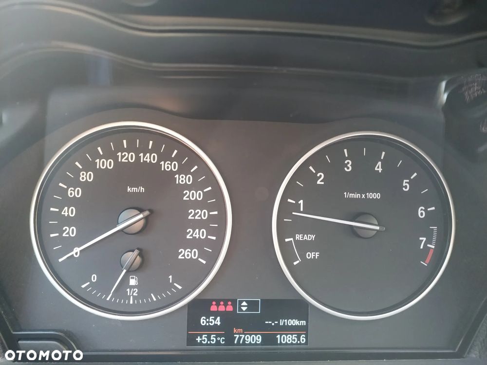 BMW Seria 1 - 13