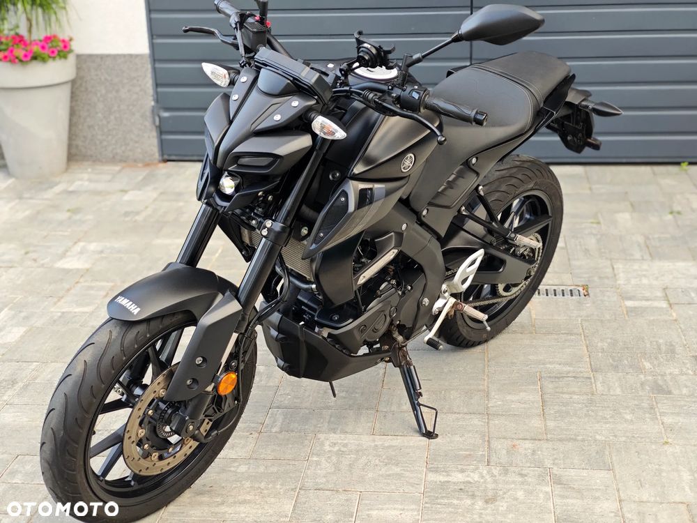 Yamaha MT - 13