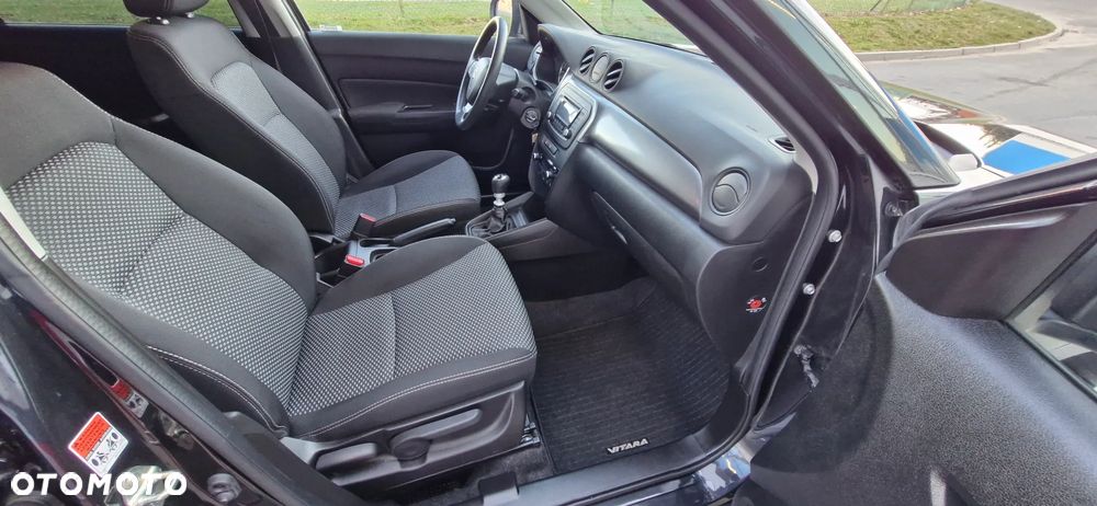 Suzuki Vitara 1.4 Boosterjet SHVS Comfort Plus 2WD - 29