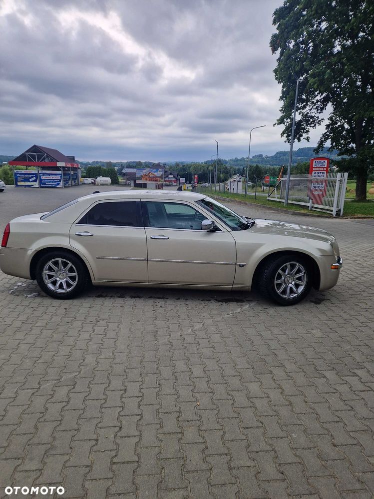 Chrysler 300C - 2