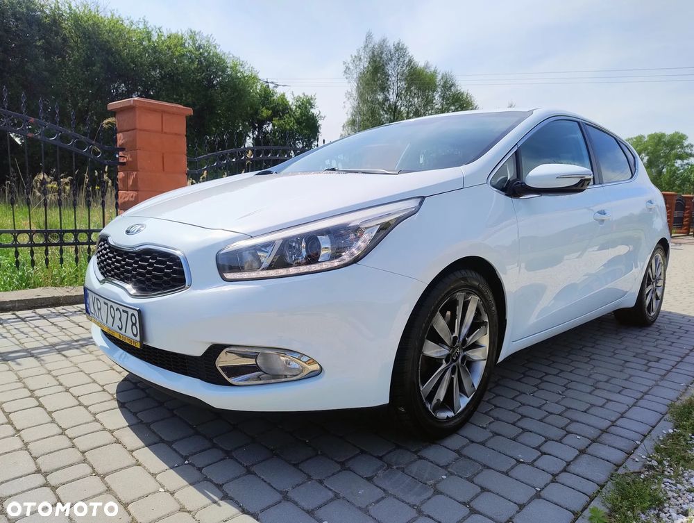 Kia Ceed 1.6 CRDi 128 Vision - 2