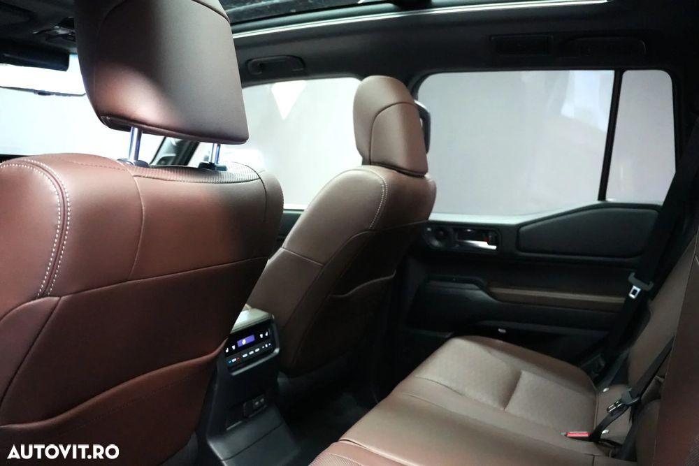 Toyota Land Cruiser 2.8l D-4D 204 CP A/T 7 locuri Luxury AVS Brown - 9