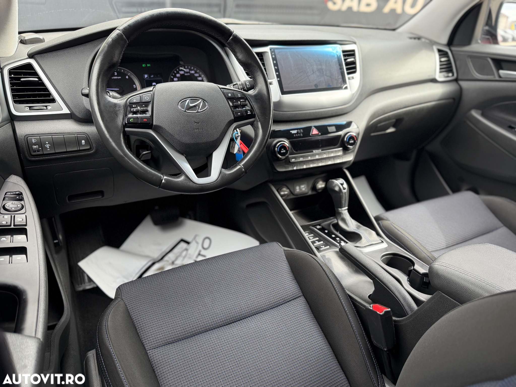Hyundai Tucson blue 1.7 CRDi 2WD DCT Advantage - 4