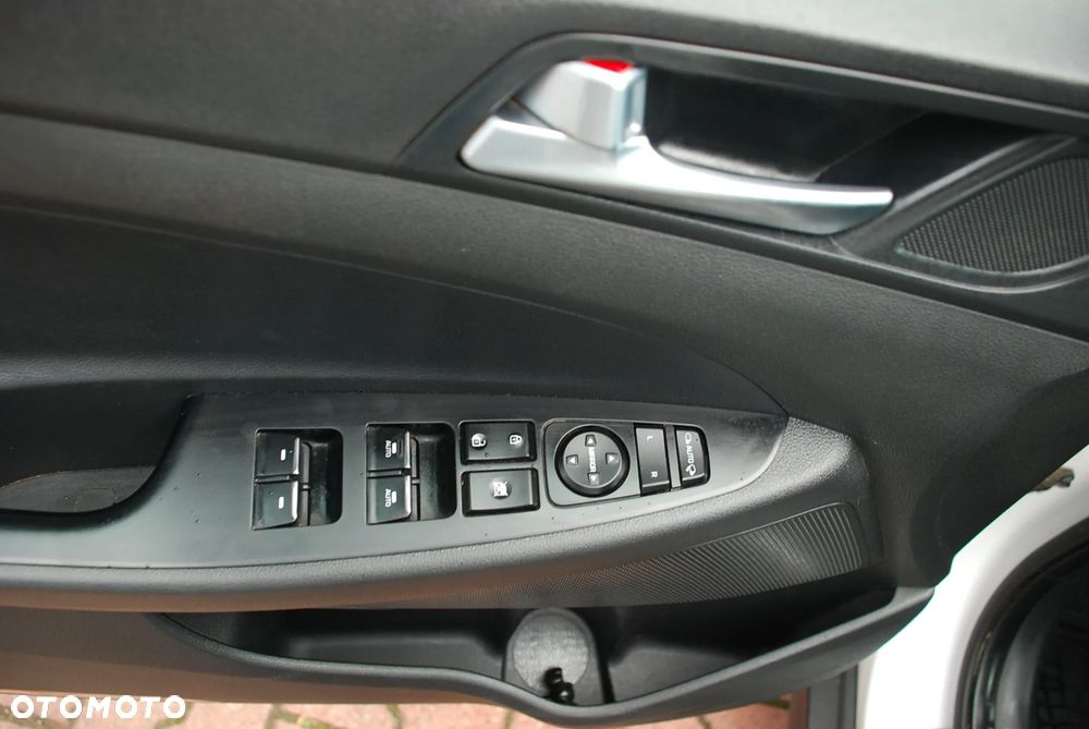 Hyundai Tucson 1.6 CRDi Style 2WD DCT - 20