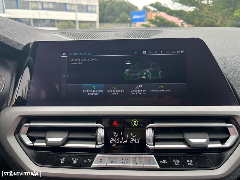 BMW 330 e Corporate Edition Auto - 43