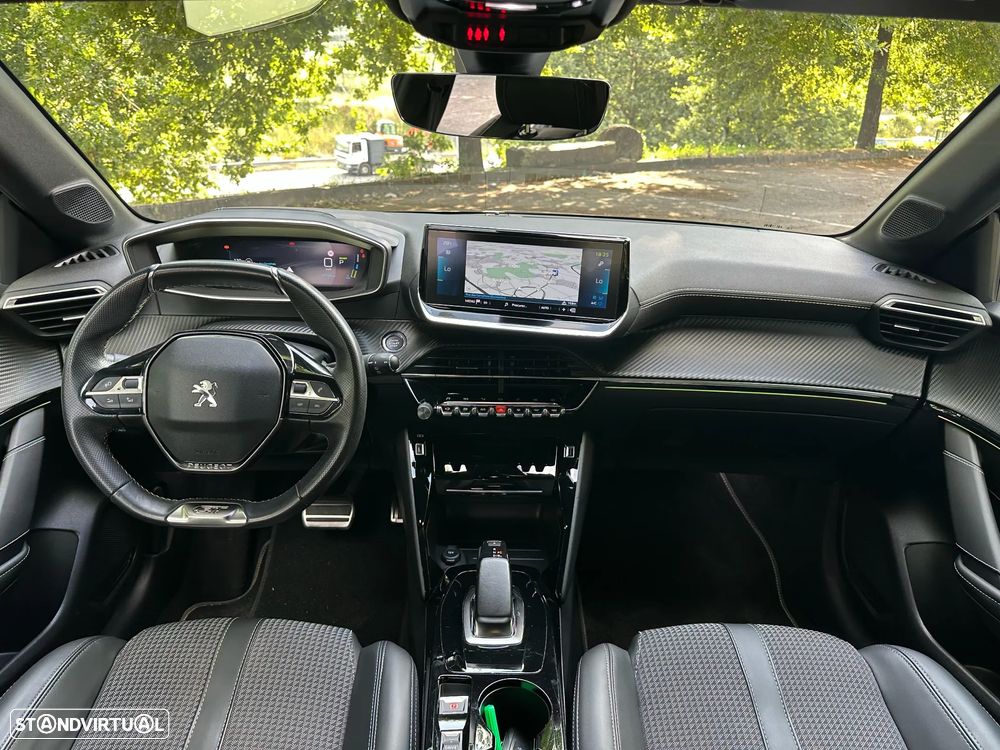 Peugeot e-208 50 kWh GT Line - 29