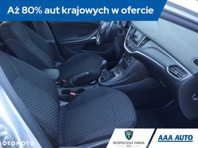 Opel Astra - 11