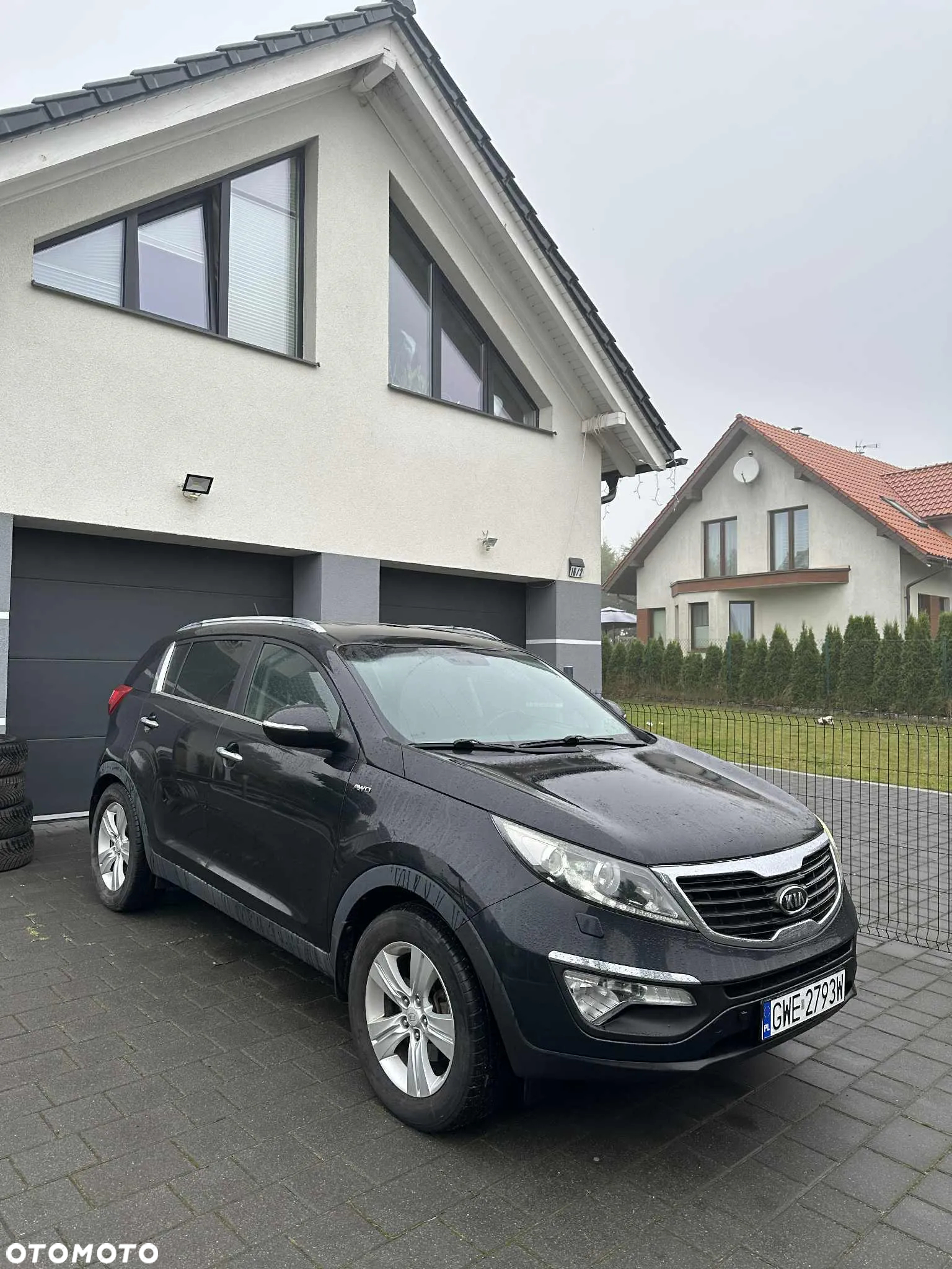 Kia Sportage 2.0 CRDI 4WD Dream-Team Edition - 4