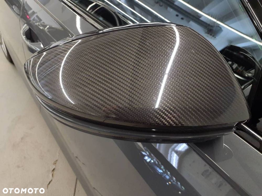 Audi A8 - 9