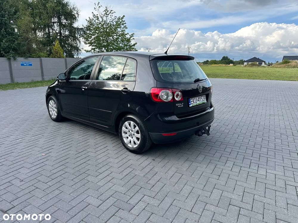 Volkswagen Golf Plus 1.9 TDI Sportline DSG - 5