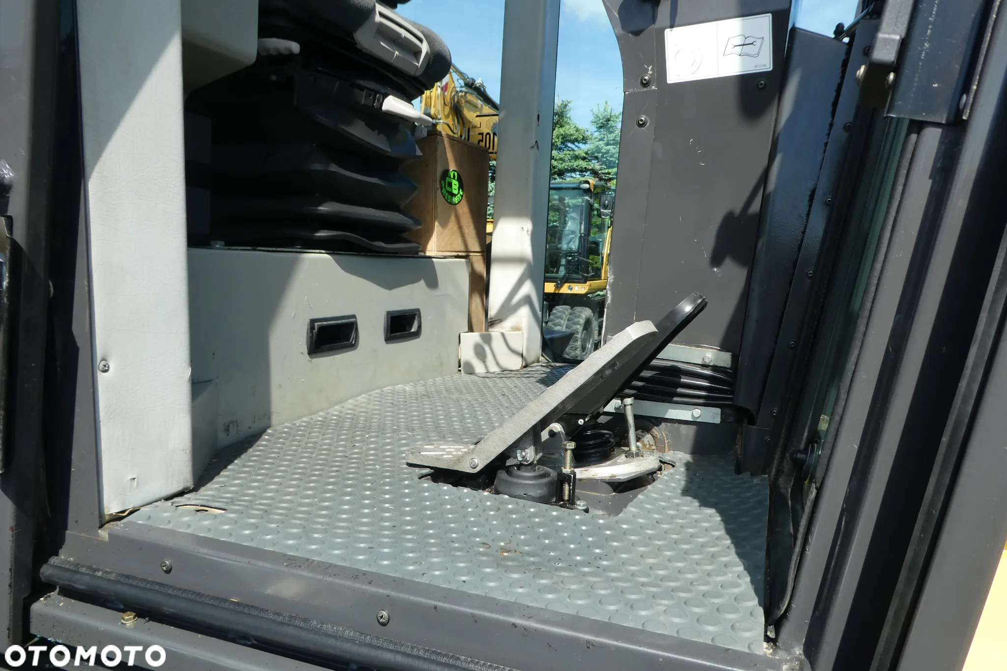 New Holland 156,6/A SPROWADZONA 6x6 - 32