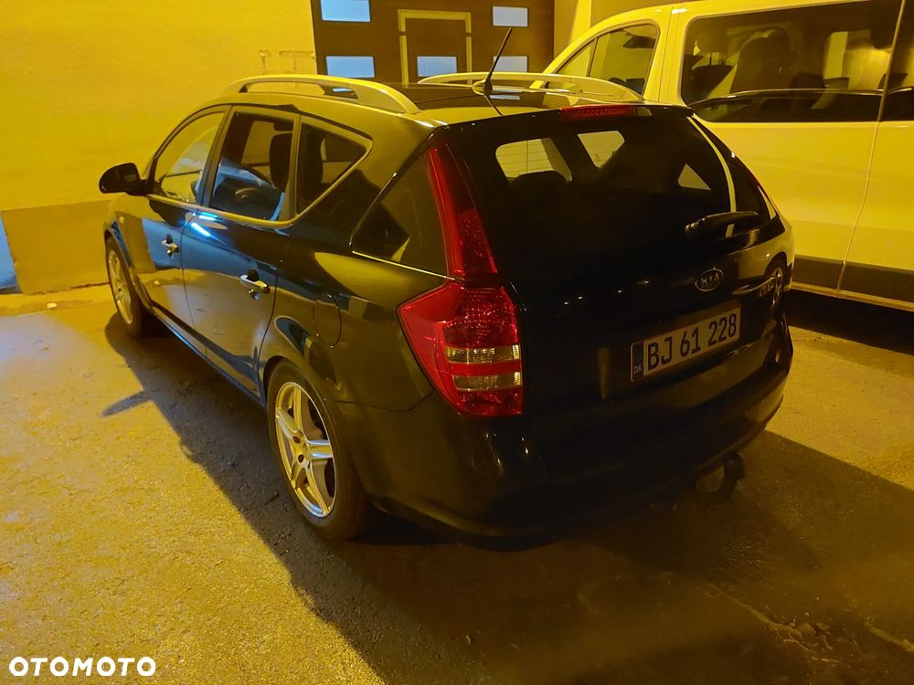 Kia Ceed 1.6 Crdi Optimum + - 7