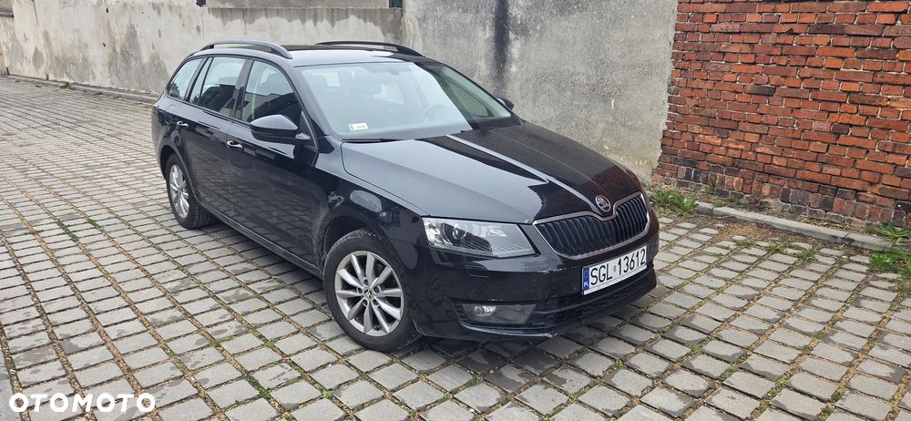 Skoda Octavia 1.6 TDI Elegance DSG - 4