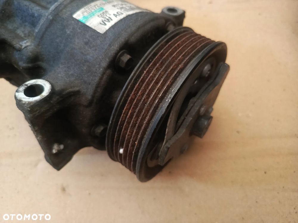 5N0820803 SPRĘŻARKA KLIMATYZACJI VW PASSAT B6 AUDI SEAT SKODA 2.0 TDI - 3
