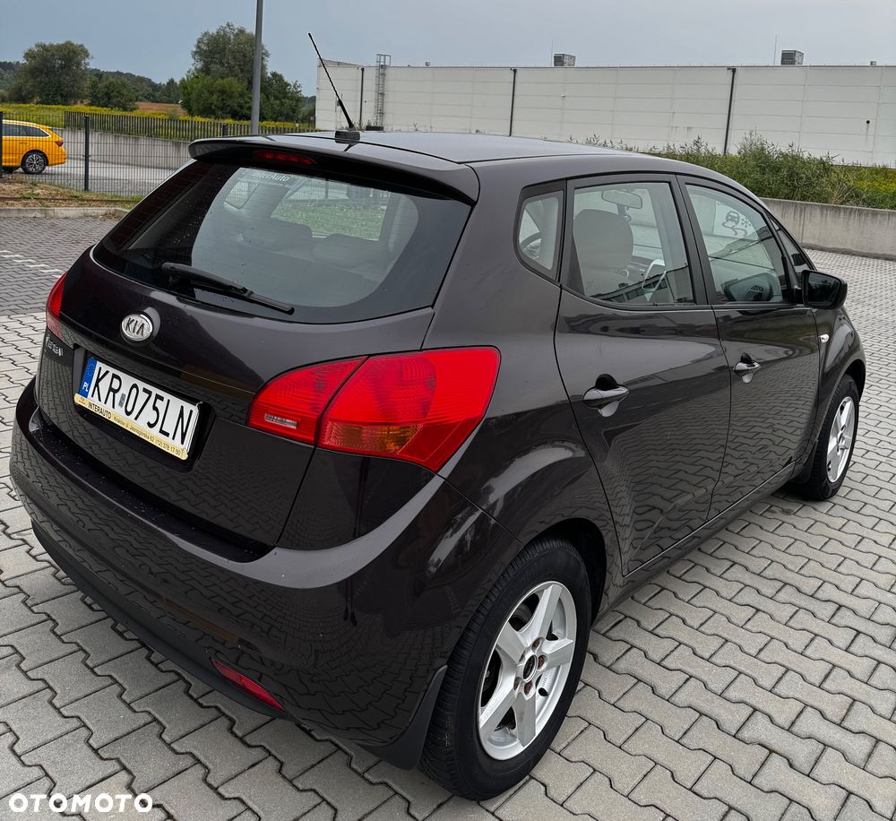 Kia Venga 1.6 M - 13