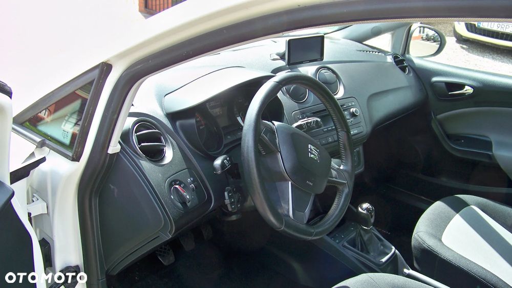 Seat Ibiza 1.2 12V Style - 8