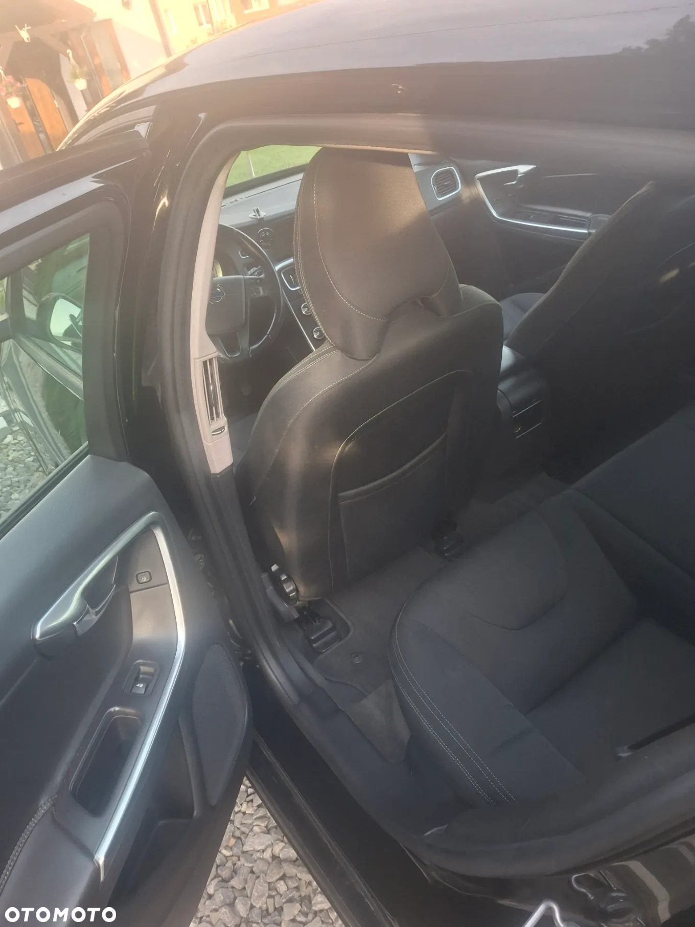 Volvo V60 D2 Drive-E Kinetic - 4