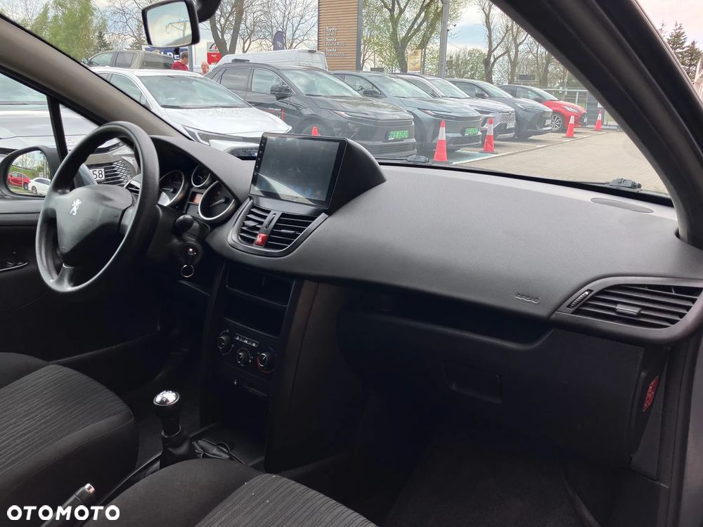 Peugeot 207 1.4 Active - 12