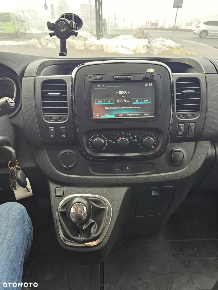 Opel Vivaro L2H1 2,9t Elegance Business - 14