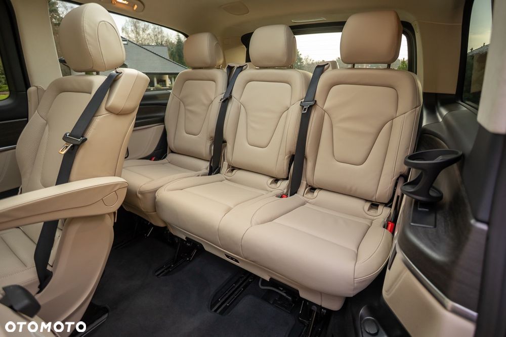 Mercedes-Benz Klasa V 300 d 4-Matic 9G-Tronic Exclusive (d³ugi) - 22