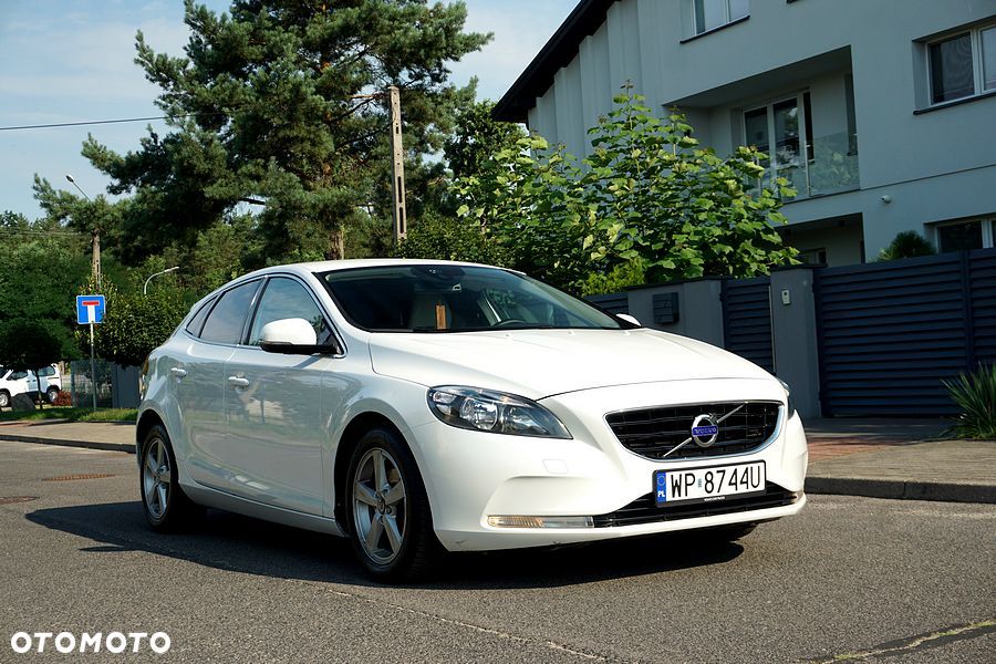 Volvo V40 D2 Summum - 20