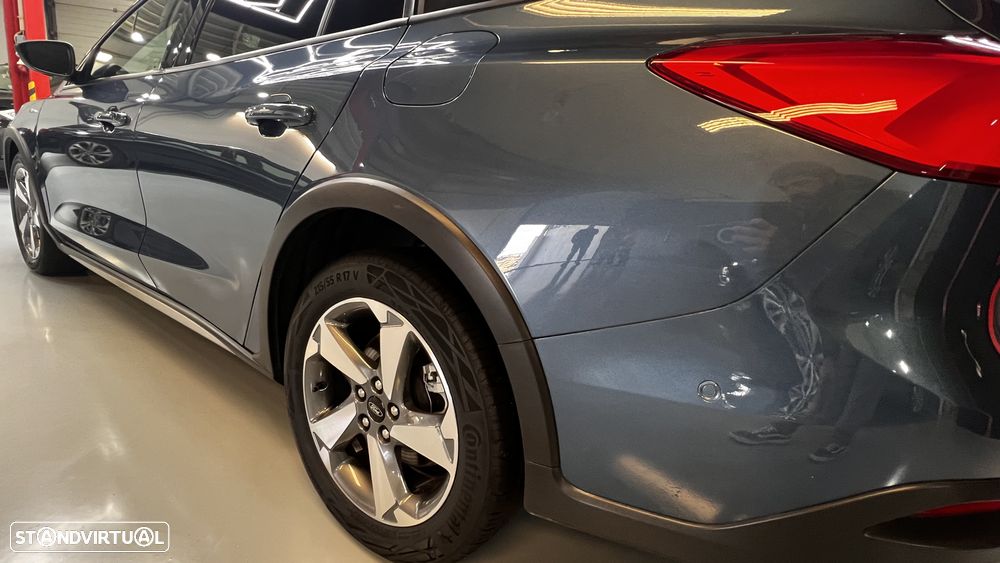 Ford Focus SW 1.0 EcoBoost Active X Aut. - 26