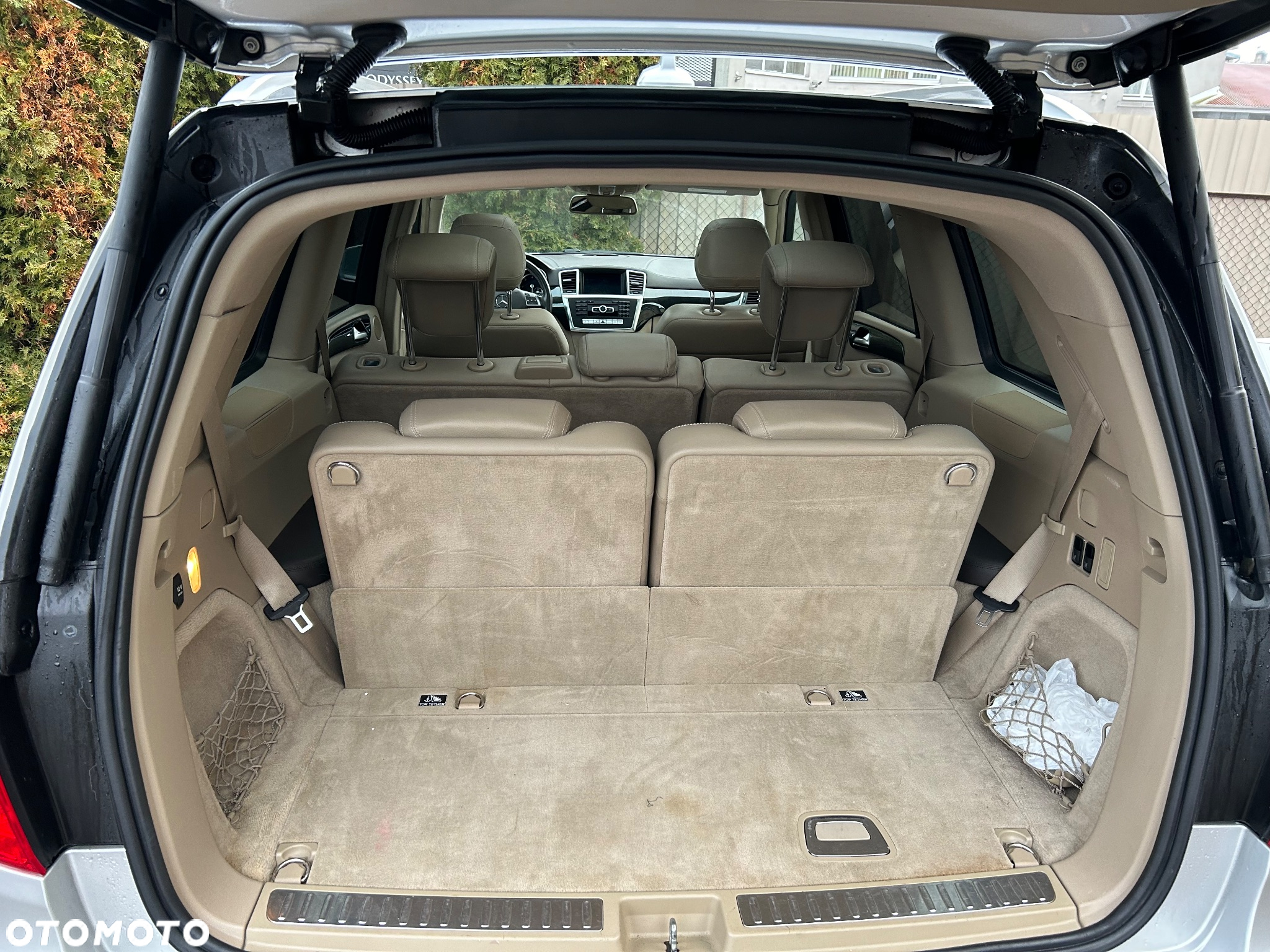 Mercedes-Benz GL 350 BlueTec 4-Matic - 12