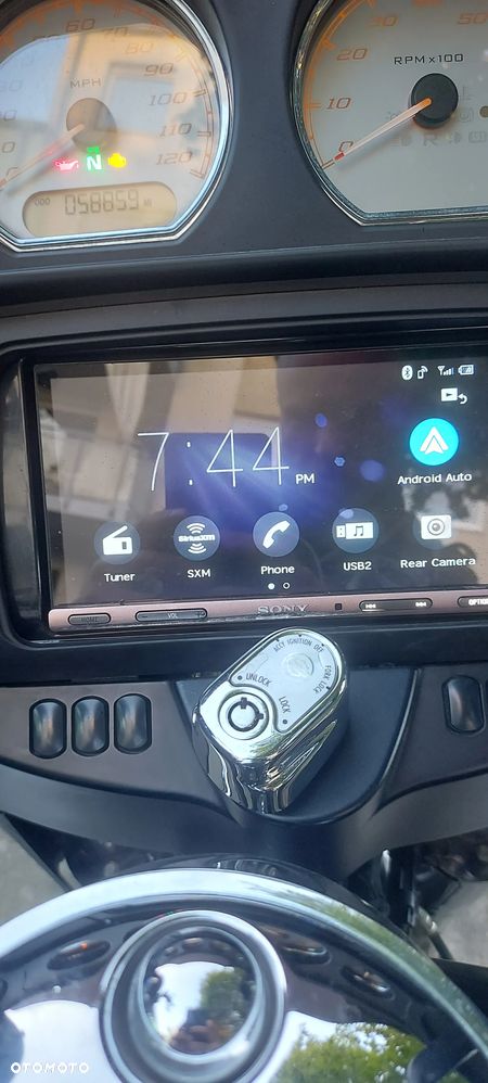 Harley-Davidson Touring Street Glide - 18