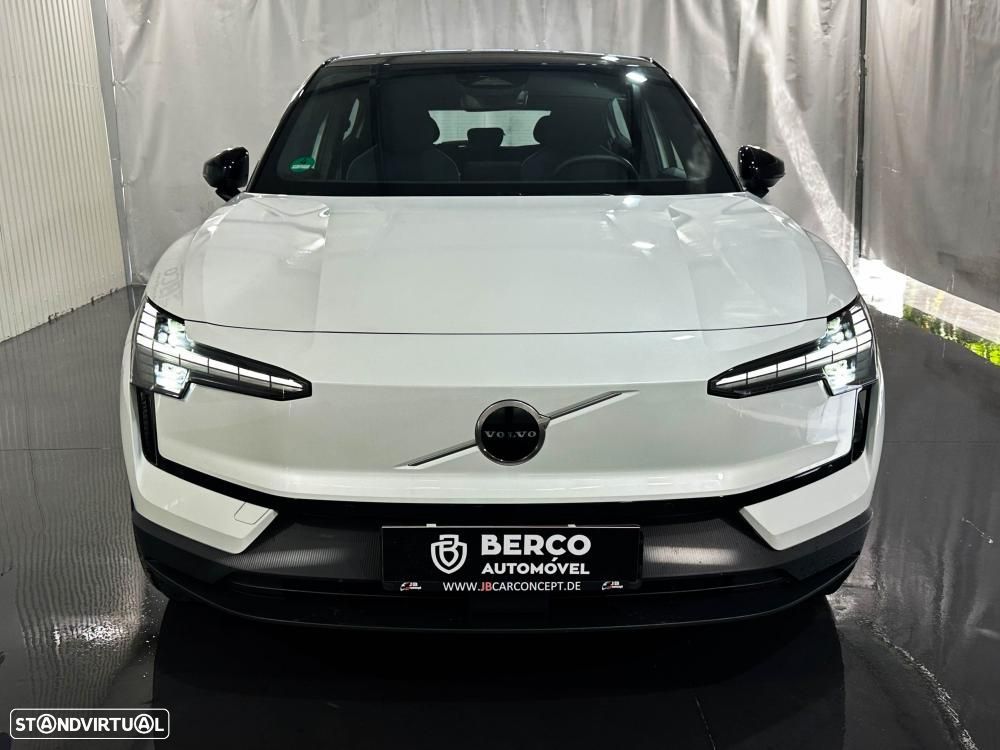 Volvo EX30 Single Motor Extended Range RWD Plus - 3