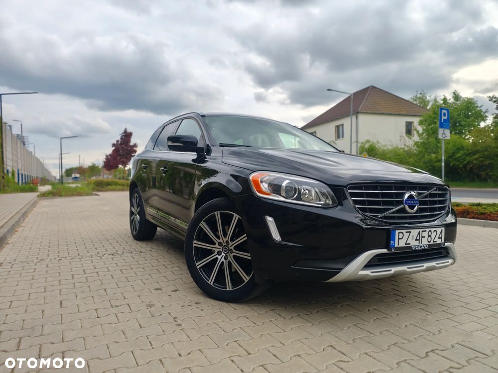Volvo XC 60 T5 AWD Geartronic Momentum - 2