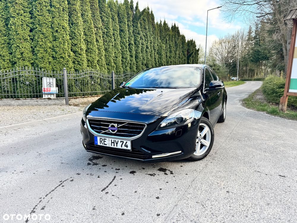 Volvo V40 D3 Momentum - 4
