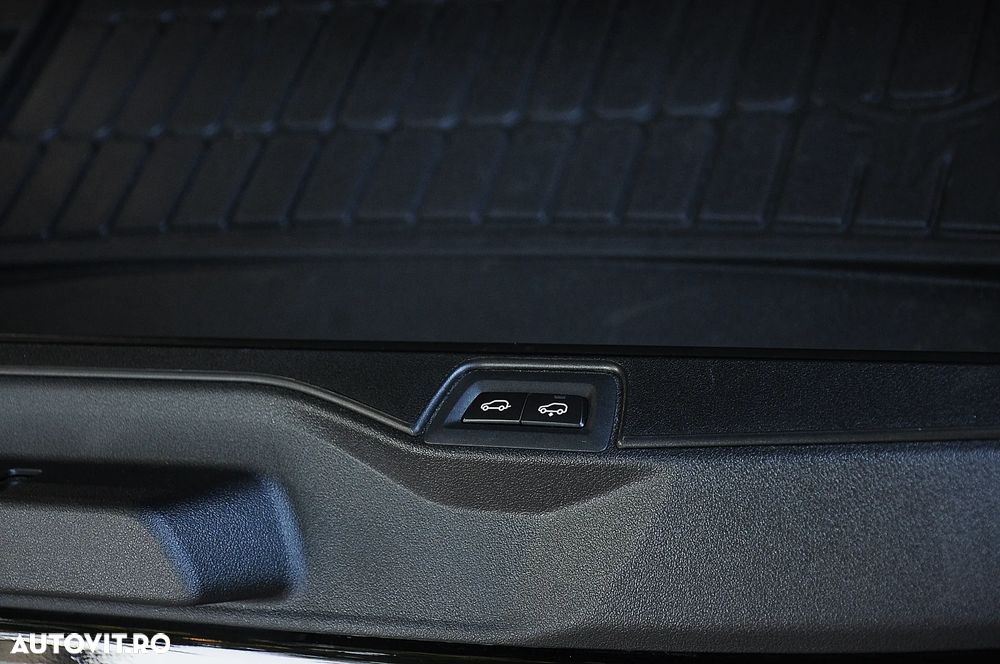BMW X5 xDrive45e AT PHEV - 39