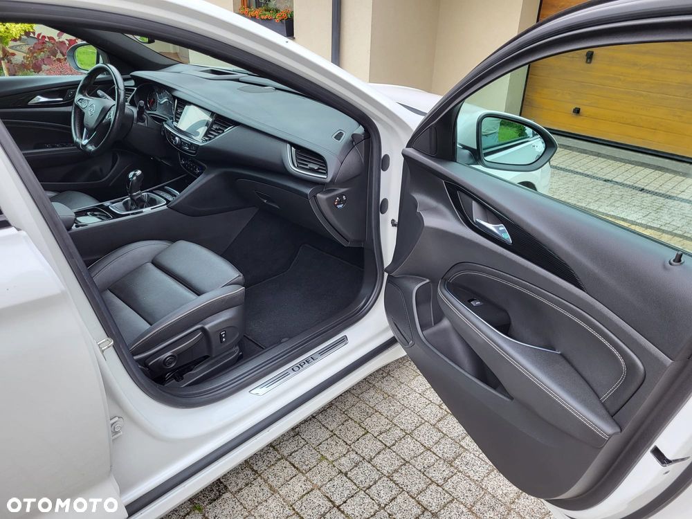 Opel Insignia 1.5 ECOTEC Direct Inj Turbo Business Innovation - 22