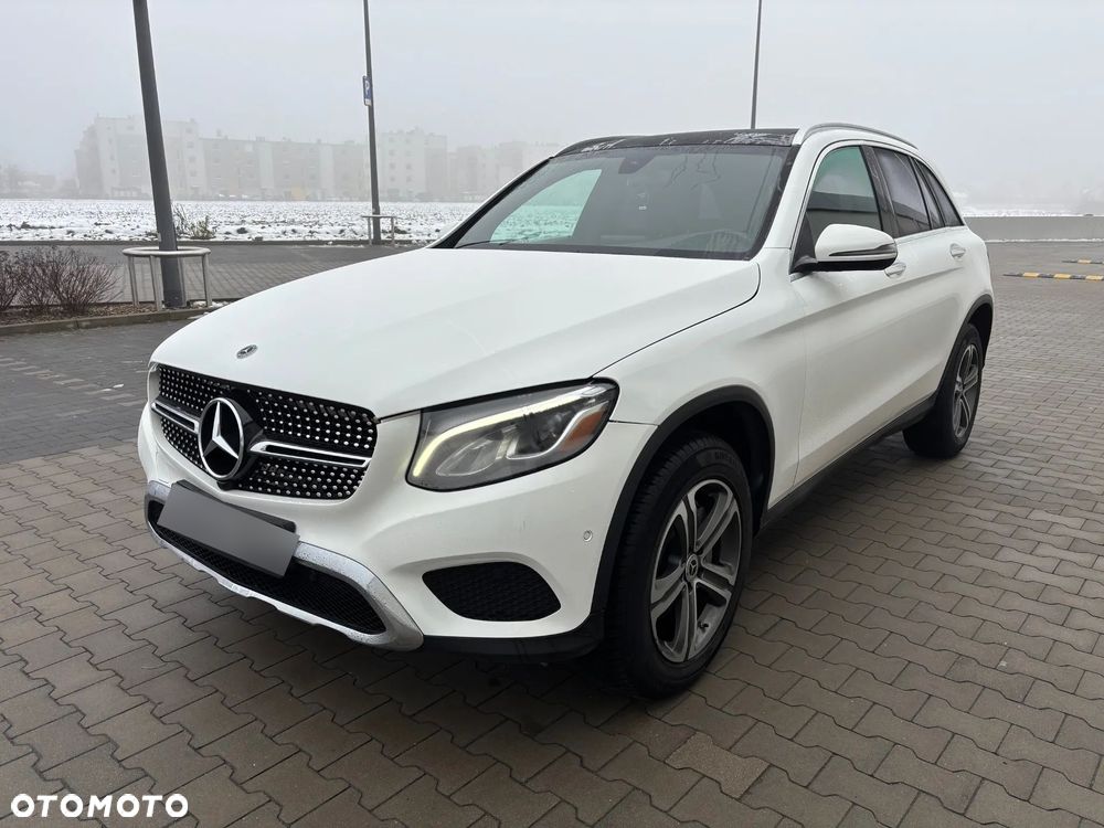 Mercedes-Benz GLC 300 4Matic 9G-TRONIC Exclusive - 2