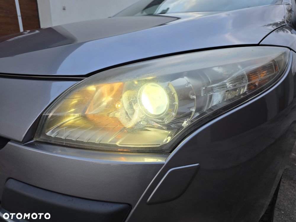 Renault Megane 2.0 140 CVT Dynamique - 29